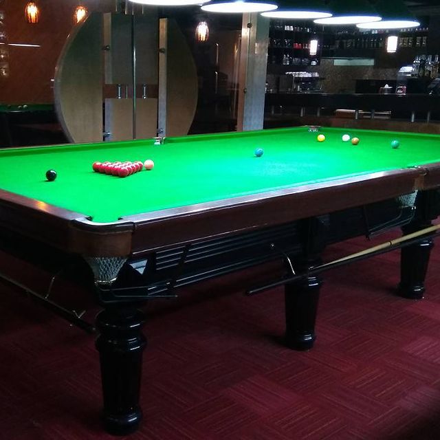 تفریحی عالی در بیلیارد اریکه