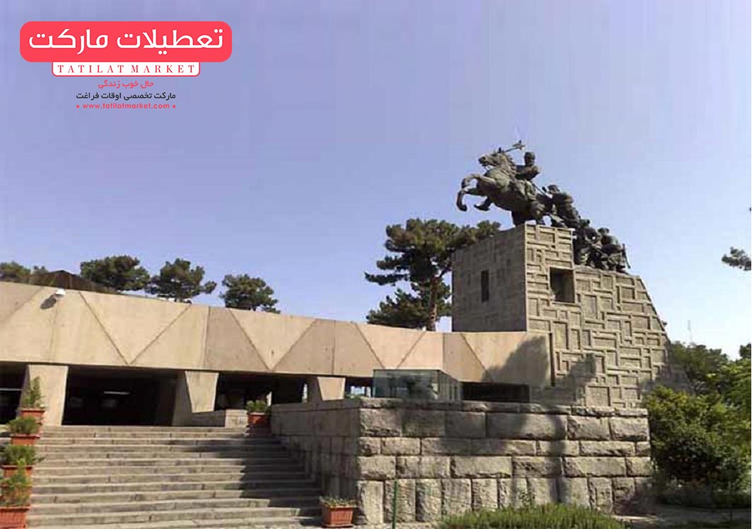 بازدید از آرامگاه نادرشاه افشار یکی از دیدنیهای استان خراسان رضوی