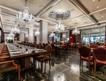 مجموعه‌ی شاندیز گالریا